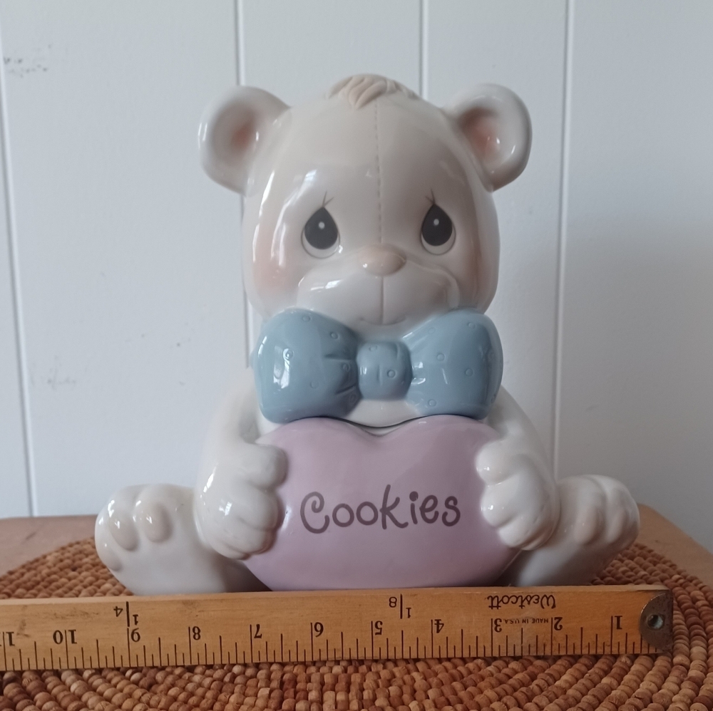 Precious Moments Cookie Jar - Picture 7 of 12